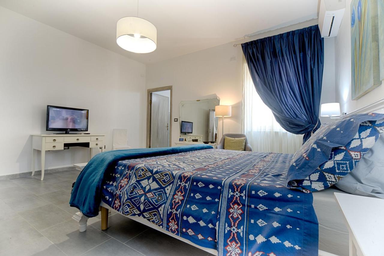 Cozy Guest House Downtown Ольбия Экстерьер фото