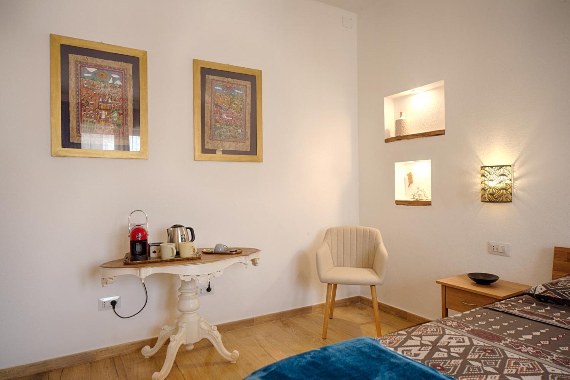 Cozy Guest House Downtown Ольбия Экстерьер фото